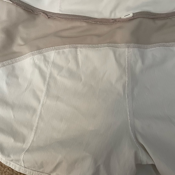 White lululemon speed up short, mid rise 4”, size 4! - Picture 4 of 7